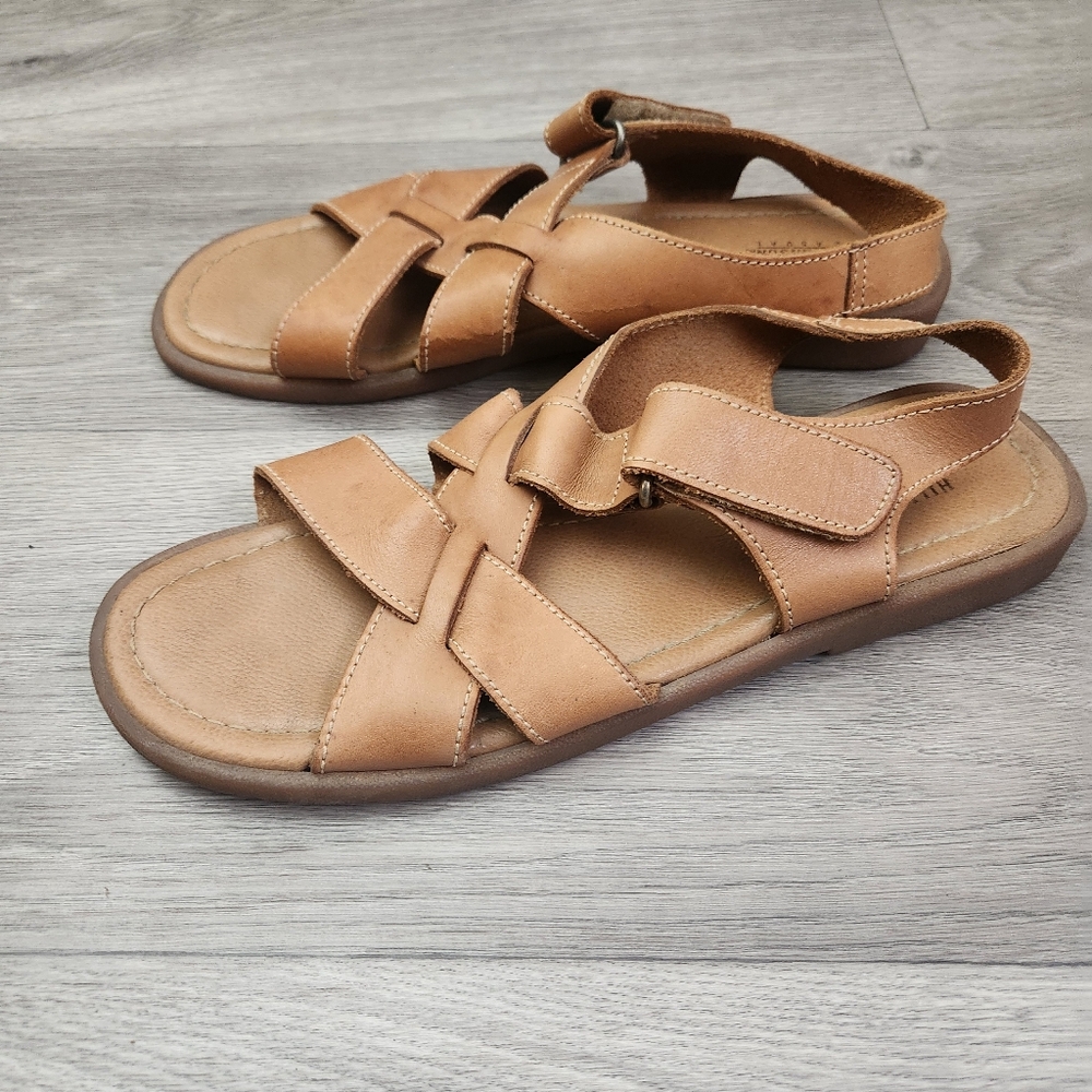 Hillard & Hanson Tan Leather Sandals 9.5M Casual Strappy Hook Loop Slingback